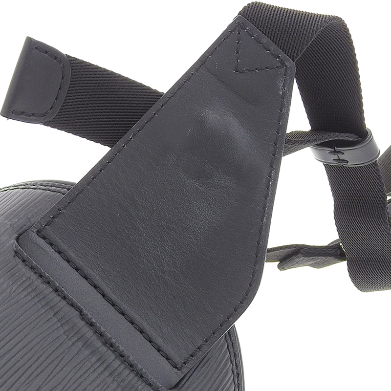 http://ルイヴィトン%20LOUIS%20VUITTON%20エピ%20LVサークル%20バムバッグ%20ボディバッグ%20ウエストポーチノワール%20M55131%20中古%20LV1366