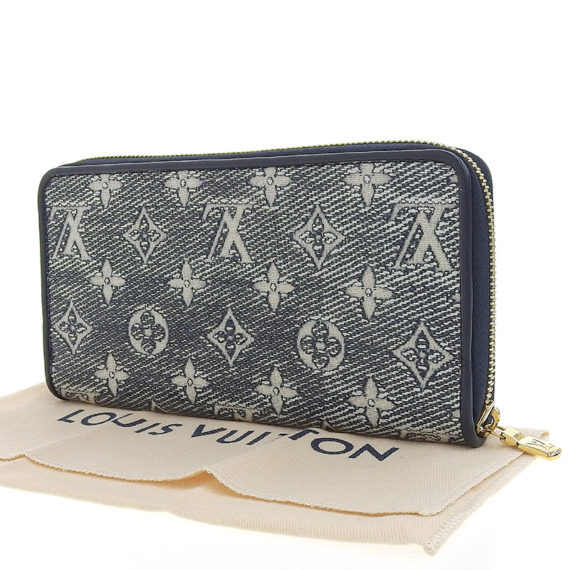 http://ルイヴィトン%20LOUIS%20VUITTON%20モノグラム%20ジャカード%20ジッピー%20ウォレット%20ラウンドファスナー%20長財布%20M82468%20中古%20LV1390