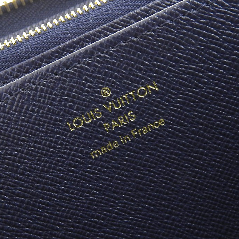 http://ルイヴィトン%20LOUIS%20VUITTON%20モノグラム%20ジャカード%20ジッピー%20ウォレット%20ラウンドファスナー%20長財布%20M82468%20中古%20LV1390