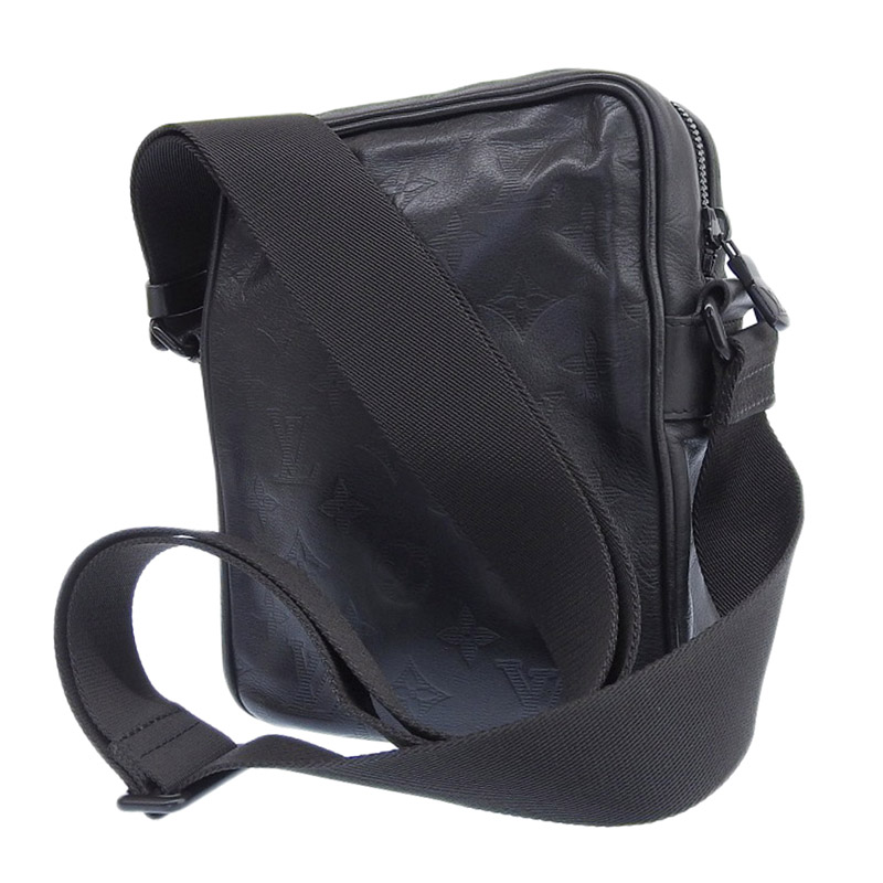 http://ルイヴィトン%20LOUIS%20VUITTON%20モノグラム%20シャドウ%20ダヌーブPM%20NM%20ショルダーバッグ%20斜め掛けショルダー%20M44972%20中古%20LV1413