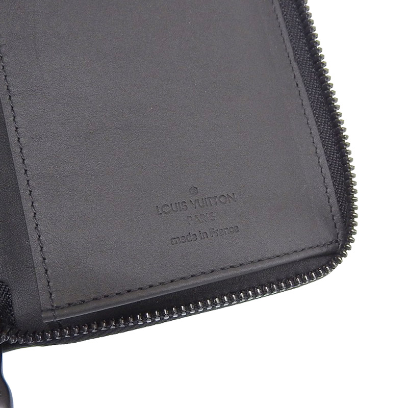 http://ルイヴィトン%20LOUIS%20VUITTON%20モノグラム%20スポットライト%20ジッピー%20ウォレット%20ヴェルティカル%20長財布%20M82368%20日本限定%20中古%20LV1415