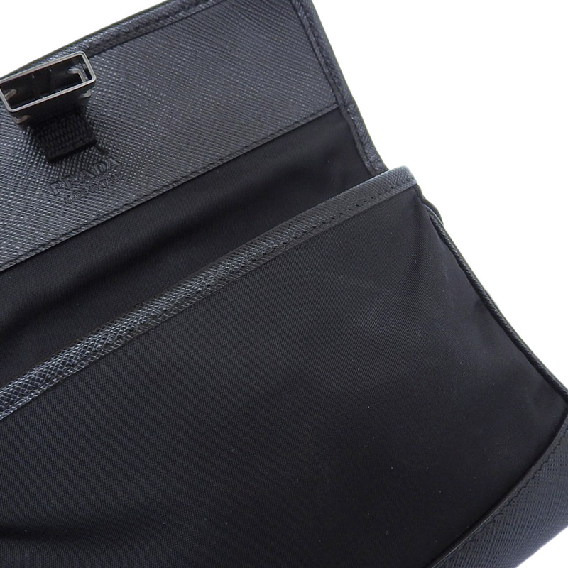 http://プラダ%20PRADA%20ショルダーバッグ%20ナイロン/レザー%20ブラック%202ZH108%20中古%20OB1602