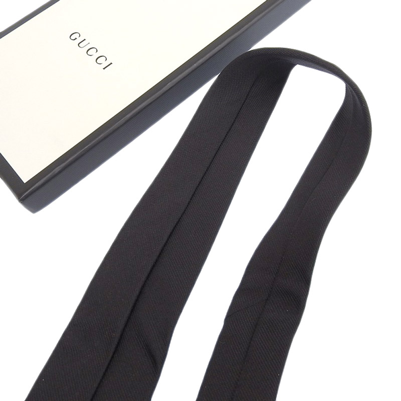 http://グッチ%20GUCCI%20タイガー%20ネクタイ%20シルク%20ブラック%20中古%20GU0546
