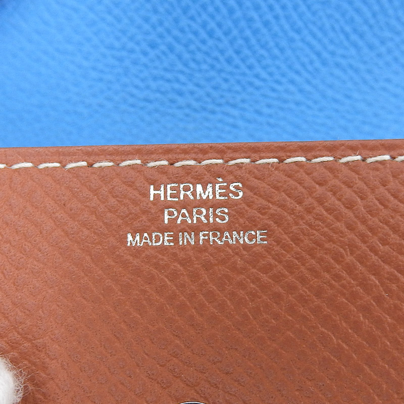 http://エルメス%20HERMES%20ル%20ソワ%20サンドゥーズ%20コインケース%20レザー%20ブラウン×ブルー%20Y刻印%202020年%20中古%20HE0885