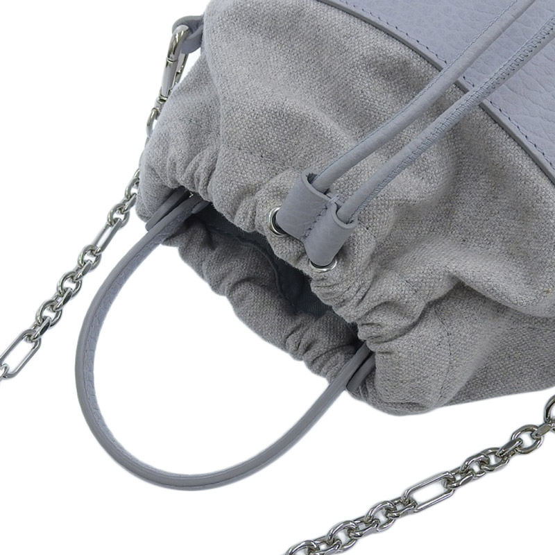 http://メゾンマルジェラ%20MAISON%20MARGIELA%205AC%202WAYバッグ%20ハンドバッグ%20ショルダーバッグ%20レザー%20ブルー%20中古%20OB1588
