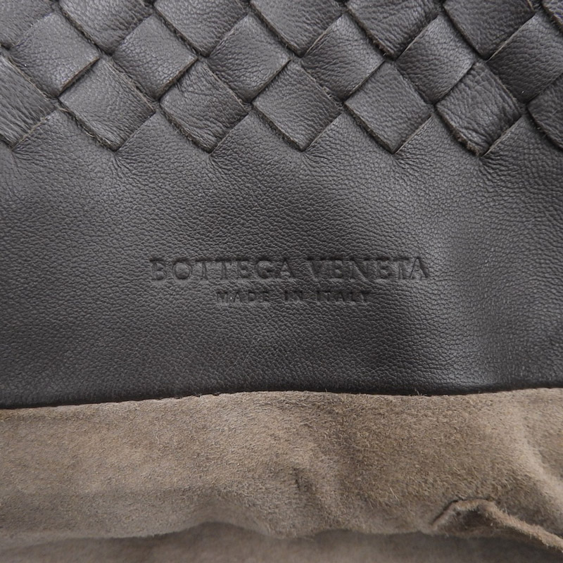 http://ボッテガヴェネタ%20BOTTEGA%20VENETA%20イントレチャート%20トートバッグ%20レザー%20ブラウン%20270918%20V0016%20中古%20OB1654