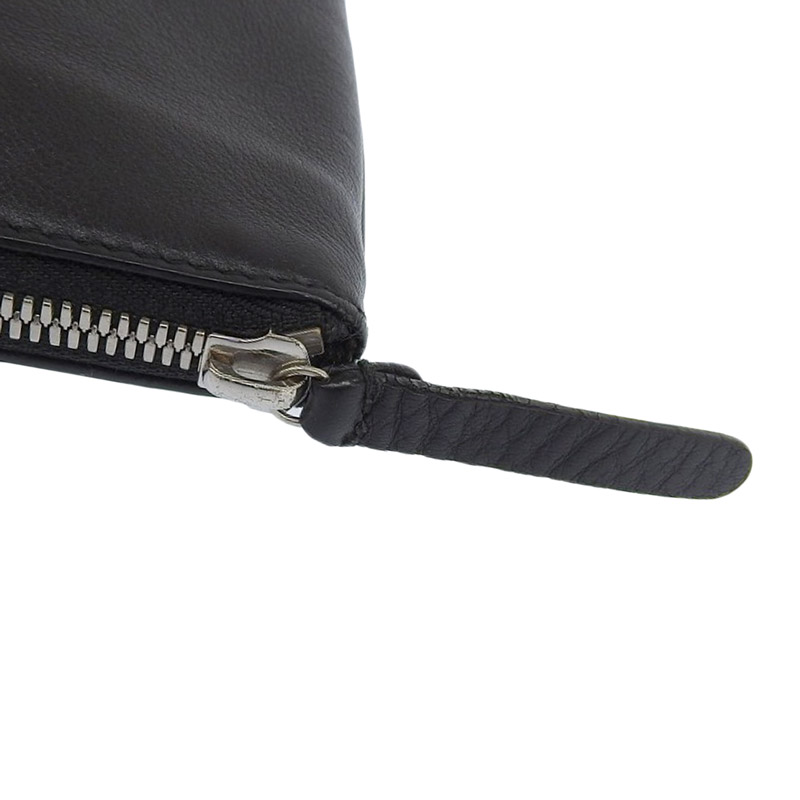 http://バレンシアガ%20BALENCIAGA%20エブリデイ%20クラッチバッグ%20レザー%20ブラック%20516358%20中古%20OB1656