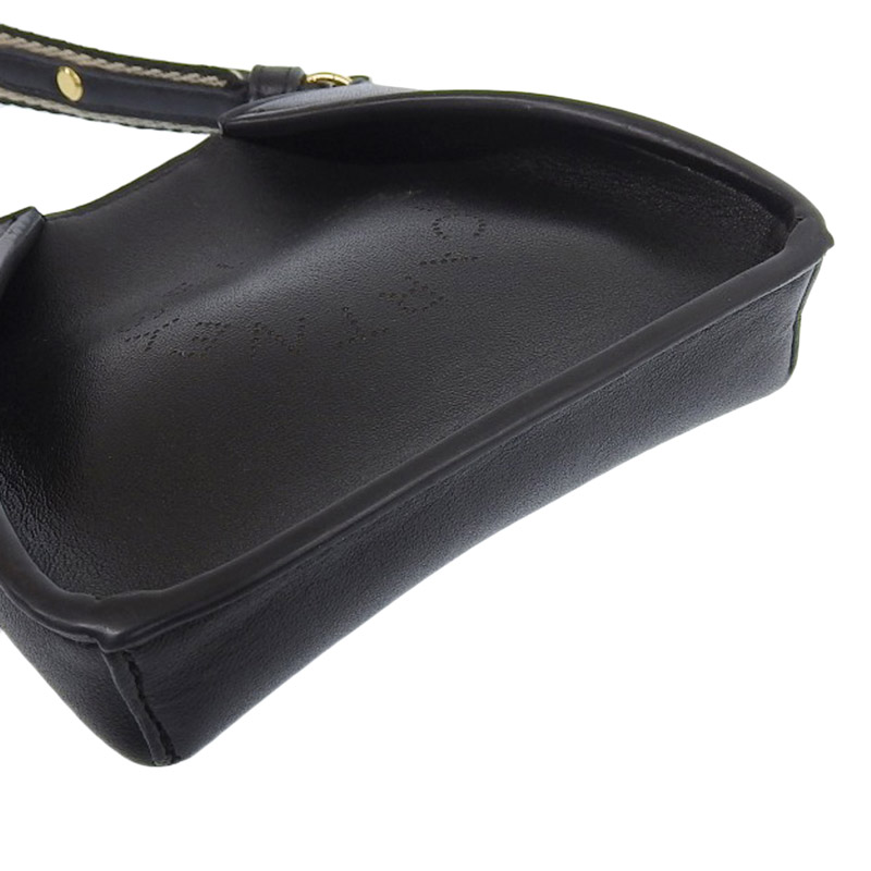 http://ステラマッカートニー%20STELLA%20MCCARTNEY%20ショルダーバッグ%20ミニショルダー%20フェイクレザー%20ブラック%20中古%20OB1662