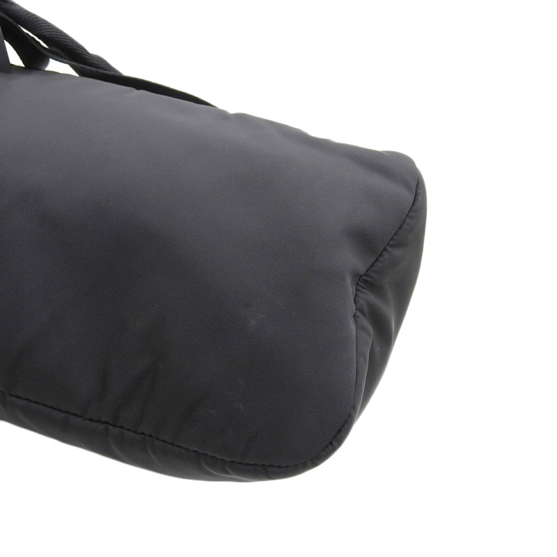http://プラダ%20PRADA%20バックパック%20リュックサック%20ナイロン/レザー%20ブラック%202VZ089%20中古%20OB1676