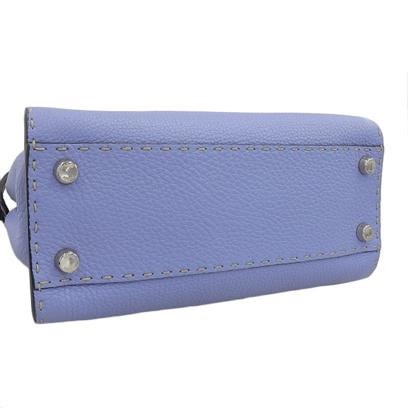 http://フェンディ%20FENDI%20ピーカブー%20エッセンシャリー%20セレリア%202WAYバッグ%20ハンドバッグ%20ショルダーバッグ%20レザー%20ブルー%20中古%20OB1685