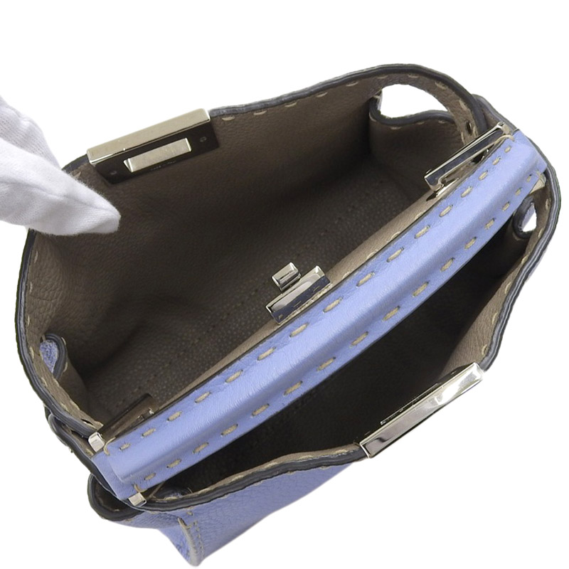 http://フェンディ%20FENDI%20ピーカブー%20エッセンシャリー%20セレリア%202WAYバッグ%20ハンドバッグ%20ショルダーバッグ%20レザー%20ブルー%20中古%20OB1685