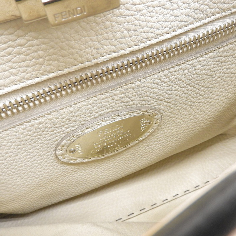 http://フェンディ%20FENDI%20ピーカブー%20セレリア%202WAYバッグ%20ハンドバッグ%20ショルダーバッグ%20レザー%20グレー%208BN290%20中古%20OB1690