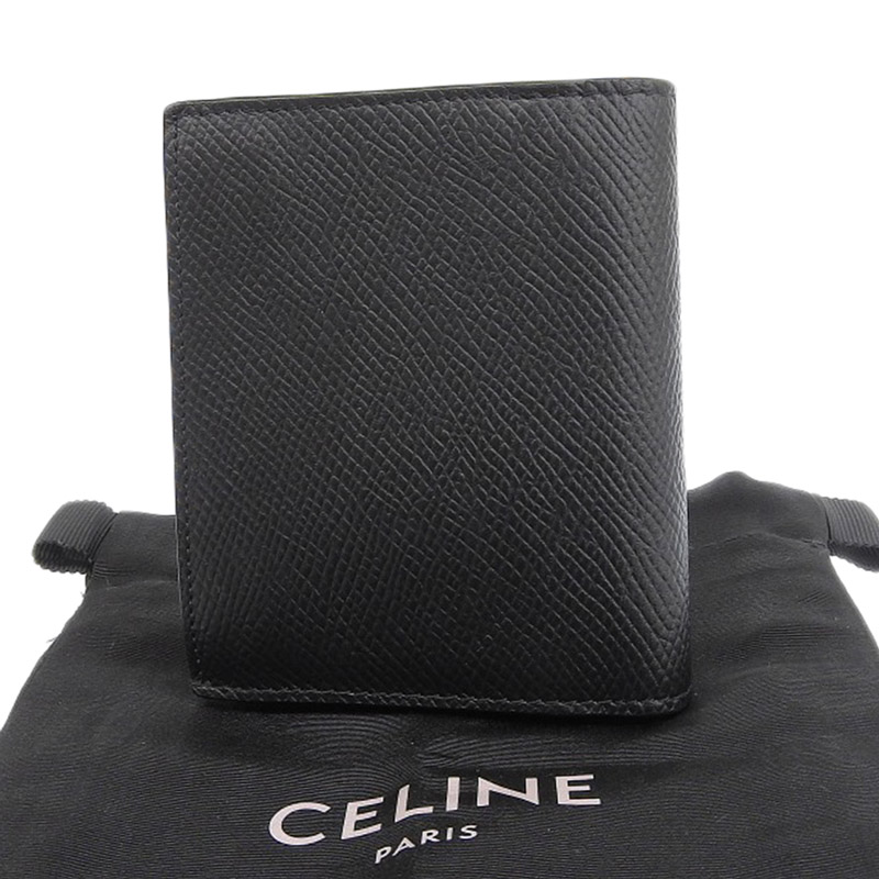 http://セリーヌ%20CELINE%20二つ折り財布%20コンパクトウォレット%20レザー%20ブラック%2010E493BEL38NO%20中古%20OBB0544