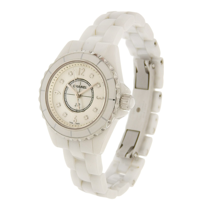 http://シャネル%20CHANEL%20J12%20レディース%20クォーツ%20腕時計%20セラミック/SS%208Pダイヤモンド%20ホワイトシェル文字盤%20H2570%20中古%20CH0900