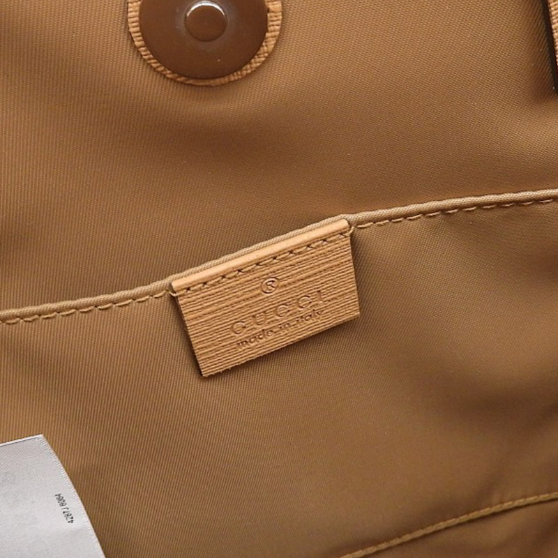 http://グッチ%20GUCCI%20チルドレンズ%20GGスプリーム%20キトゥン%20キャット%202WAY%20レザー%20マルチカラー%20ルイスウェインコラボ%20630542%20美品%20GU0553