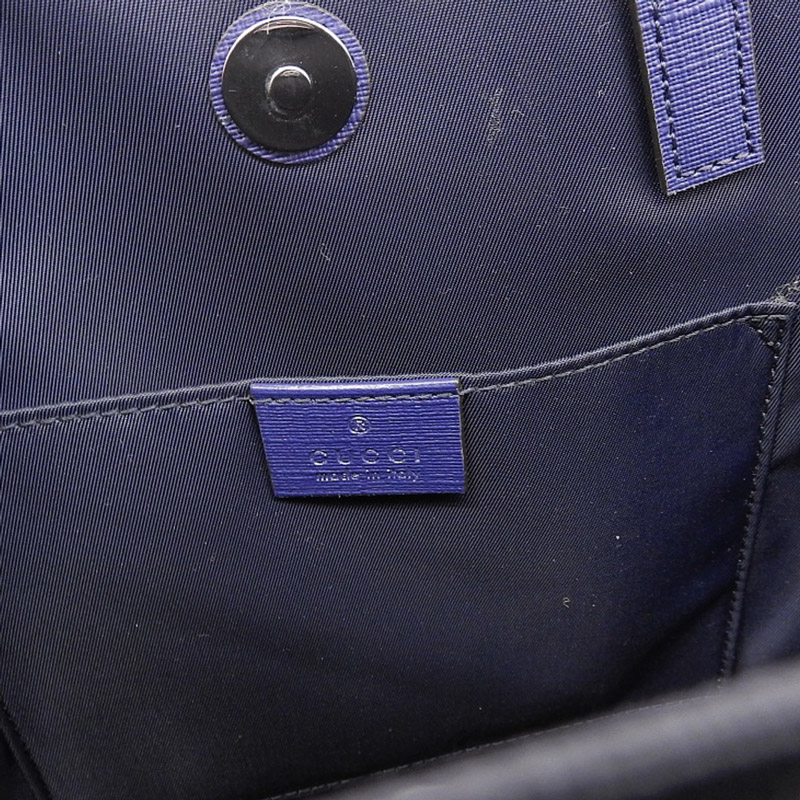 http://グッチ%20GUCCI%20チルドレンズ%20GGスプリーム%20キャット%202WAYバッグ%20レザー%20マルチカラー%20ルイスウェインコラボ%20630542%20美品%20GU0554