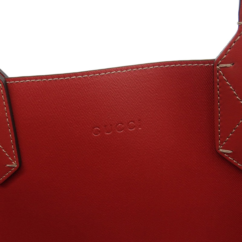 http://グッチ%20GUCCI%20GGスプリーム%20リバーシブル%20トートバッグ%20レザー%20ベージュ%20レッド%20372613%20中古%20GU0557
