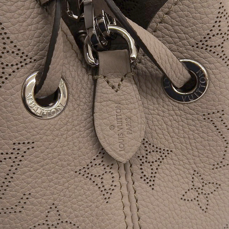 http://ルイヴィトン%20LOUIS%20VUITTON%20マヒナ%20ベラ%202WAYバッグ%20ショルダーバッグ%20ハンドバッグ%20ガレ%20M57201%20中古%20新入荷%20LV1509