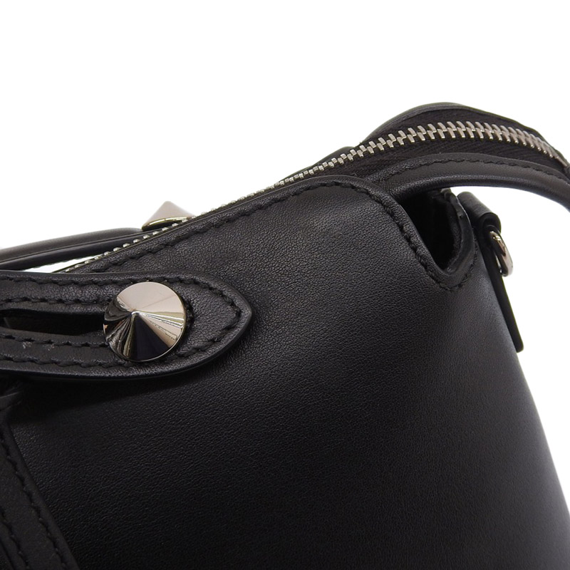 http://フェンディ%20FENDI%20バイザウェイ%20ミディアム%202WAYバッグ%20ハンドバッグ%20ショルダーバッグ%20レザー%20ブラック%208BL124%20中古%20OB1698