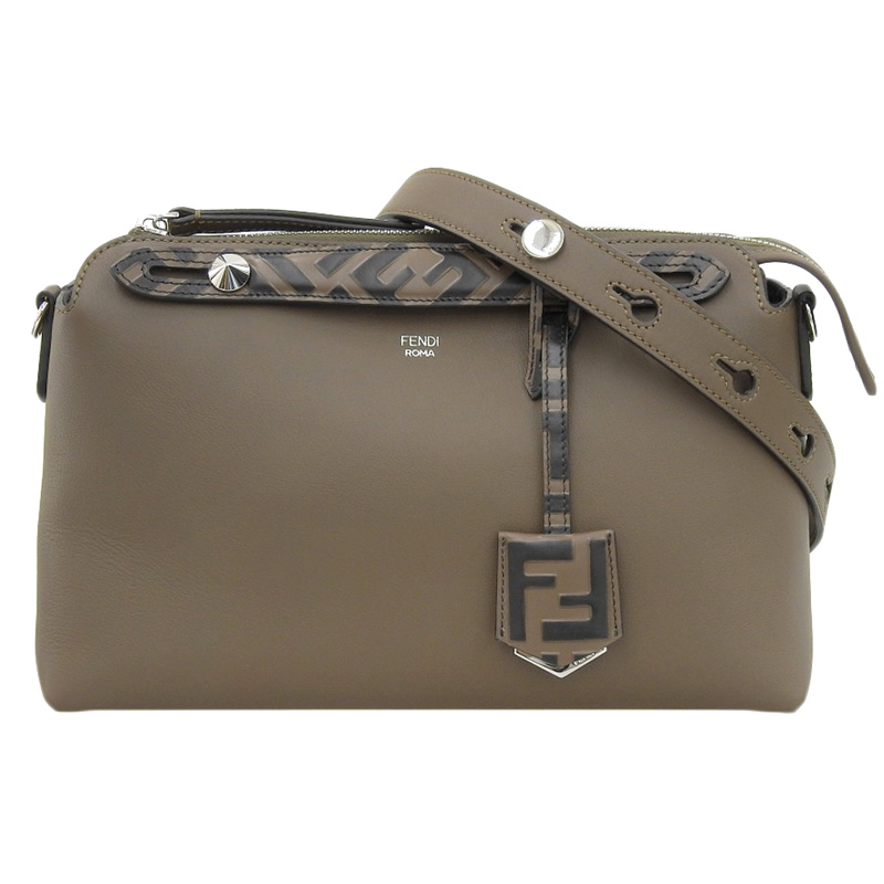 フェンディ FENDI バイザウェイ ミディアム ズッカ柄 2WAYバッグ ハンド ショルダー バッグ レザー ブラウン 8BL146 中古 OB1706