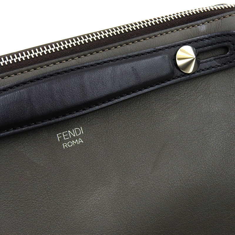 http://フェンディ%20FENDI%20バイザウェイ%20ミディアム%202WAYバッグ%20ハンドバッグ%20ショルダーバッグ%20レザー%20グレー/ブラック%20中古%20OB1709