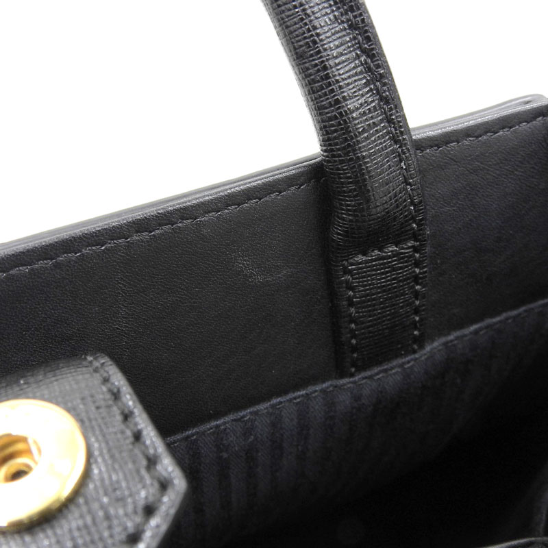 http://フェンディ%20FENDI%20プチトゥジュール%202WAYバッグ%20ハンドバッグ%20ショルダーバッグ%20レザー%20ブラック%208BH253%20中古%20OB1713