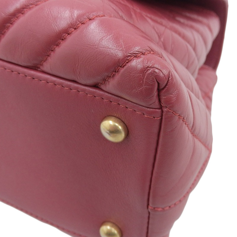 http://シャネル%20CHANEL%20ココハンドル%20Vステッチ%202WAYバッグ%20ハンドバッグ%20チェーンショルダー%20レザー%20レッド系%20GP金具%20A92991%20中古%20CH0907