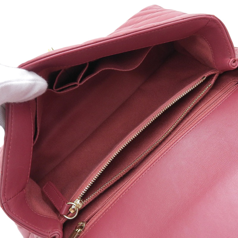 http://シャネル%20CHANEL%20ココハンドル%20Vステッチ%202WAYバッグ%20ハンドバッグ%20チェーンショルダー%20レザー%20レッド系%20GP金具%20A92991%20中古%20CH0907
