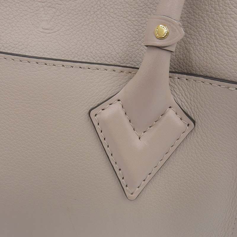 http://ルイヴィトン%20LOUIS%20VUITTON%20オンマイサイドPM%202WAY%20ハンドバッグ%20ショルダー%20レザー%20モノグラム%20グレージュ%20M57729%20中古%20LV1538