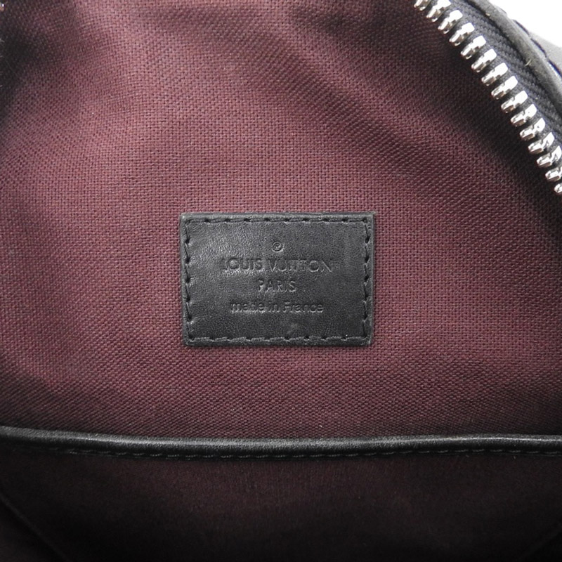 http://ルイヴィトン%20LOUIS%20VUITTON%20モノグラム・マカサー%20トーレスPM%20ショルダーバッグ%20メッセンジャーバッグ%20M40635%20中古%20LV1539