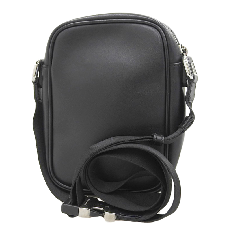 http://フェンディ%20FENDI%20バグズ%20ショルダーバッグ%20レザー%20ブラック%207VA456%20中古%20OB1738