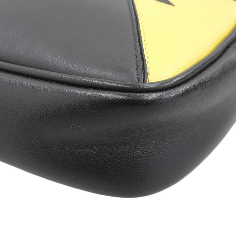 http://フェンディ%20FENDI%20バグズ%20ショルダーバッグ%20レザー%20ブラック%207VA456%20中古%20OB1738