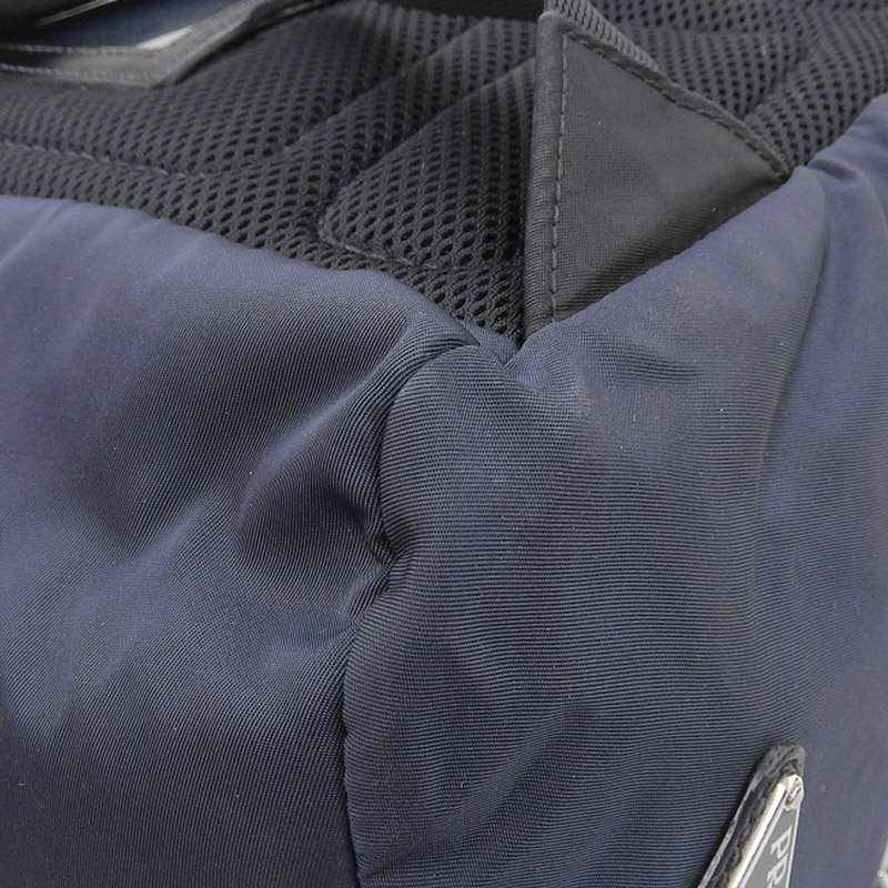 http://プラダ%20PRADA%20バックパック%20リュックサック%20ナイロン/レザー%20ネイビー/ブラック%202VZ066%20中古%20OB1744
