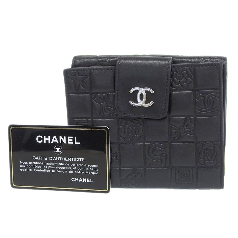 http://シャネル%20CHANEL%20二つ折り財布%20コンパクトウォレット%20アイコン%20レザー%20ブラック%209番台%20中古%20CH0906