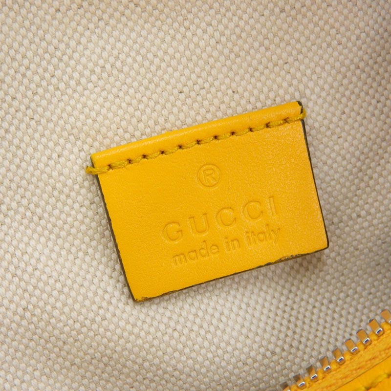 http://グッチ%20GUCCI%20GGエンボス%20ボディバッグ%20ベルトバッグ%20ウエストバッグ%20イエロー%20658582%20中古%20GU0565