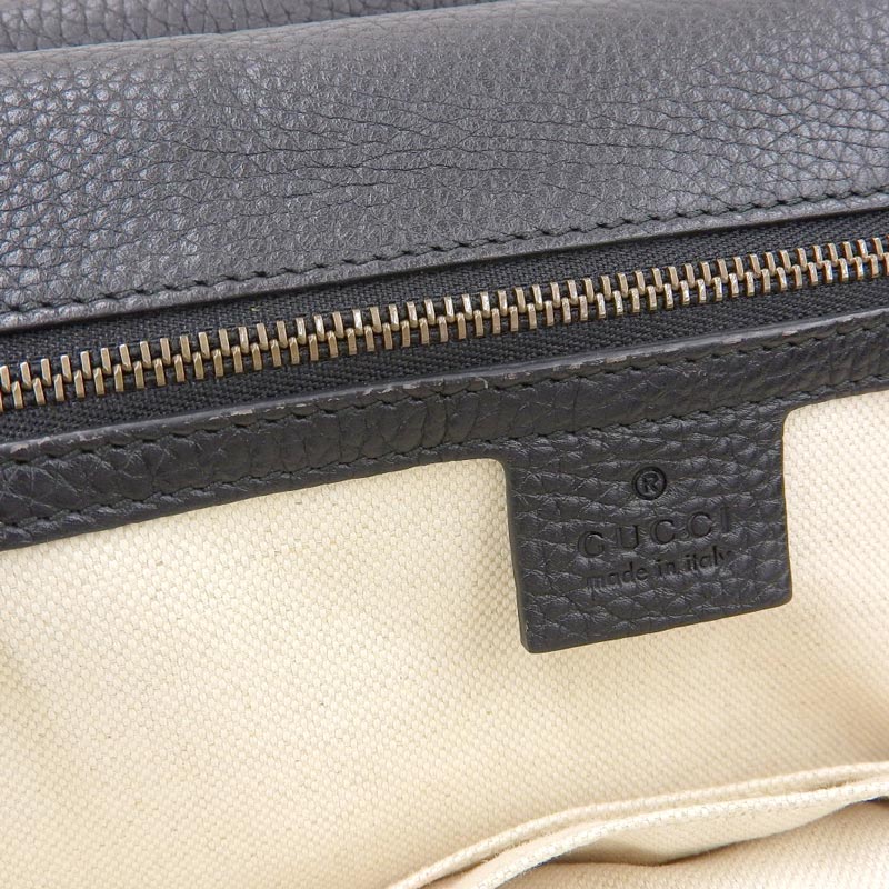 http://グッチ%20GUCCI%20GGマーモント%20ハンドバッグ%20レザー%20ブラック%20418702%20中古%20GU0566