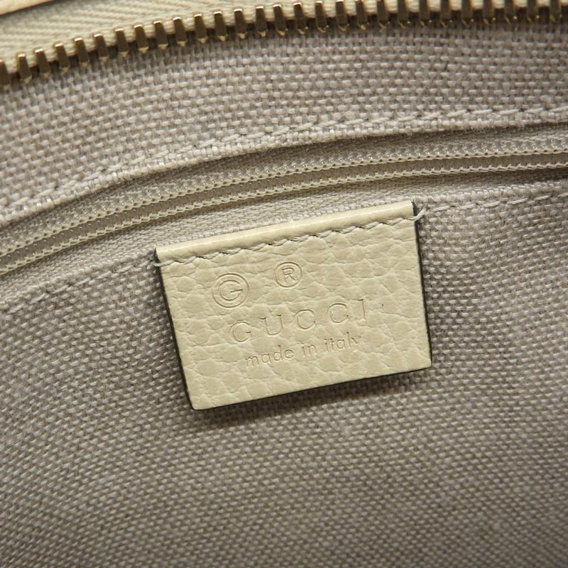http://グッチ%20GUCCI%202WAYバッグ%20ハンドバッグ%20ショルダーバッグ%20GGキャンバス/レザー%20ベージュ/ホワイト%20449241%20中古%20GU0569