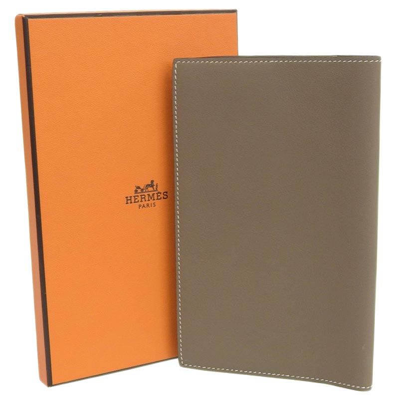 http://エルメス%20HERMES%20ノートカバー%20EAジップ%20ヴォー・スイフト%20エトゥープ%20C刻印%202018年%20中古%20HE0920