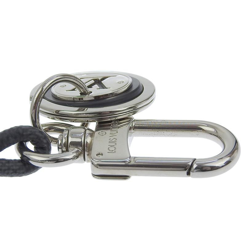 http://ルイヴィトン%20LOUIS%20VUITTON%20ダミエ%20グラフィット%20キーホルダー・レザーロープ%20バッグチャーム%20LVサークル%20M67224%20中古%20LV1530