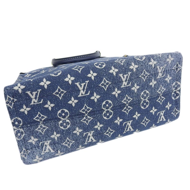 http://ルイヴィトン%20LOUIS%20VUITTON%20モノグラム%20ジャガードデニム%20オンザゴーMM%20トートバッグ%20ショルダー%20マリーヌ%20M59608%20中古%20LV1551