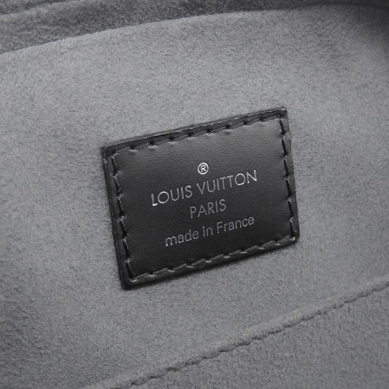 http://ルイヴィトン%20LOUIS%20VUITTON%20エピ%20ジャスミン%20ハンドバッグ%20ノワール%20M52782%20中古%20LV1553