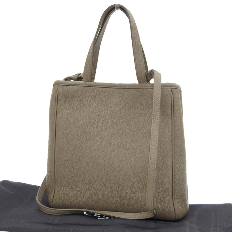 http://セリーヌ%20CELINE%20スモールフォールドカバ%202WAYバッグ%20ハンドバッグ%20ショルダーバッグ%20レザー%20グレージュ%20中古%20OB1737