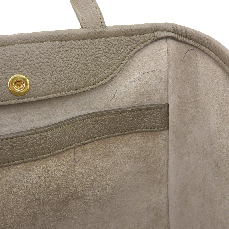 http://セリーヌ%20CELINE%20スモールフォールドカバ%202WAYバッグ%20ハンドバッグ%20ショルダーバッグ%20レザー%20グレージュ%20中古%20OB1737