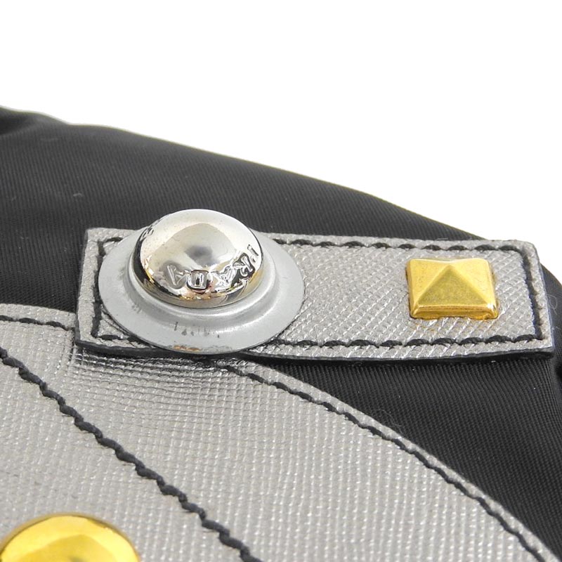 http://プラダ%20PRADA%20ロボット%20バックパック%20リュックサック%20ナイロン%20レザー%20ブラック%20シルバー%201BZ032%20中古%20OB1739