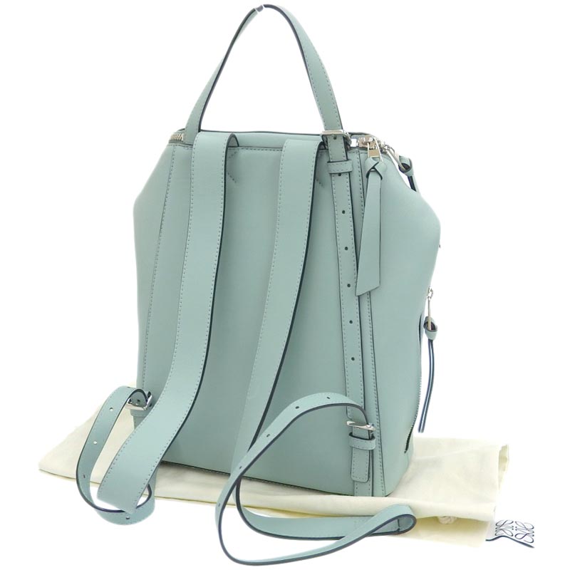 http://ロエベ%20LOEWE%20ゴヤ%20スモール%20バックパック%20リュックサック%20レザー%20グリーン%20307.12UU15%20中古%20OB1748