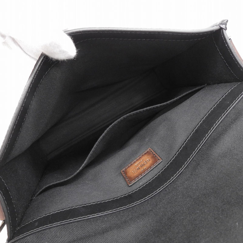 http://ベルルッティ%20BERLUTI%20フラヌールPM%20ショルダーバッグ%20PVC%20レザー%20ブラック%20中古%20OB1758