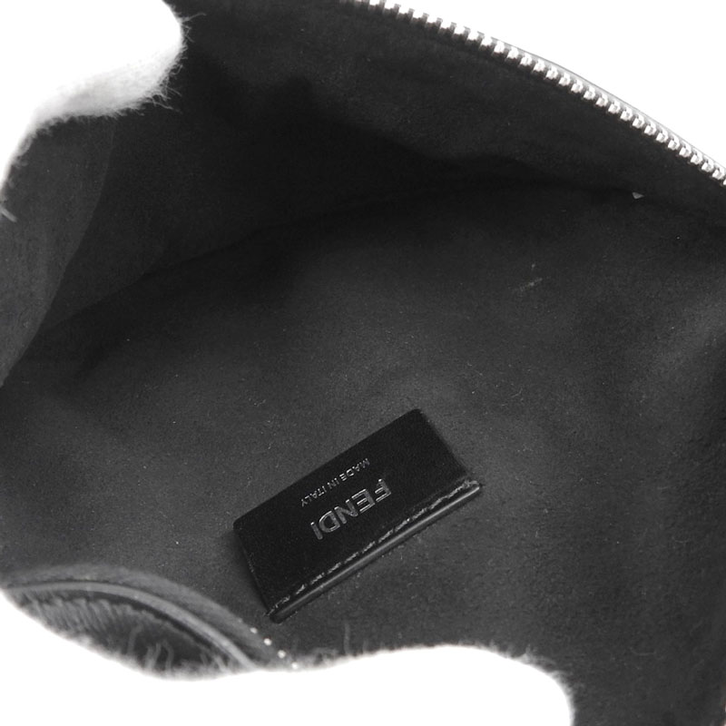 http://フェンディ%20FENDI%20ボディバッグ%20ウエストバッグ%20ベルトバッグ%20レザー%20ブラック%207VA525%20中古%20OB1760