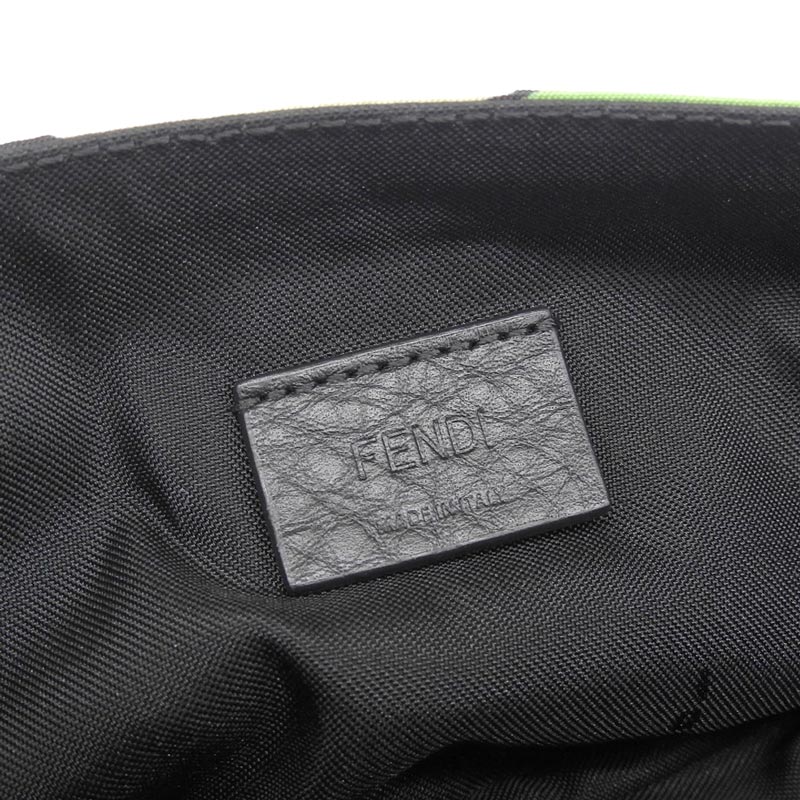 http://フェンディFENDI%20バゲット%202WAYバッグ%20ウエストポーチ%20ショルダーバッグ%20ナイロン%20マルチカラー%208BR782%20中古%20OB1766