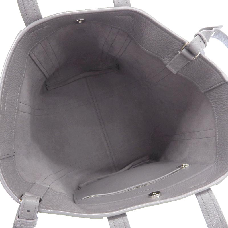http://バレンシアガ%20BALENCIAGA%20エブリデイ%20ノースサウス%202WAYバッグ%20トートバッグ%20ショルダーバッグ%20レザー%20グレー%20672791%20中古%20OB1767