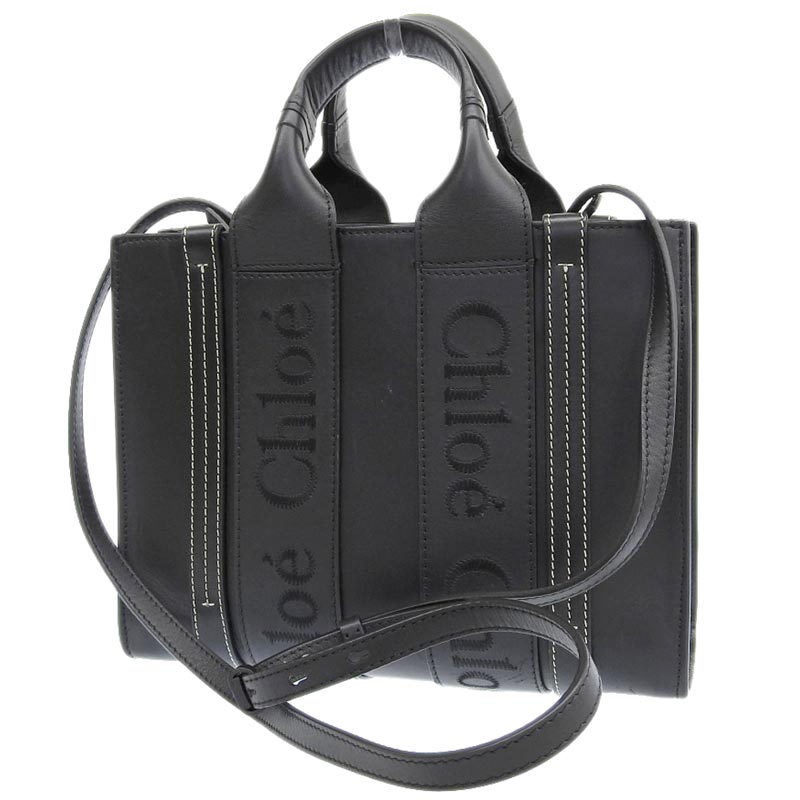 http://クロエ%20CHLOE%20ウッディスモールトートバッグ%202WAYバッグ%20ハンドバッグ%20レザー%20ブラック%20CHC22WS397I60001%20中古%20OB1768